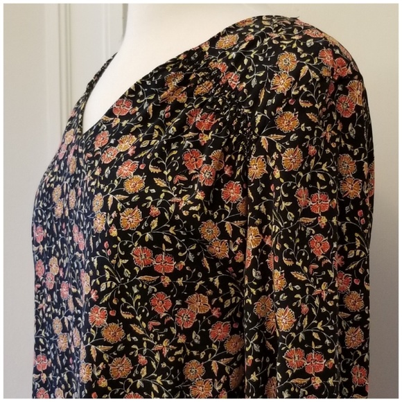 Old Navy flowered dress - Picture 3 of 5